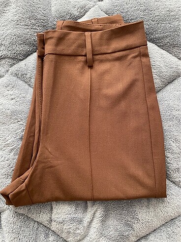 40 Beden Bershka havuç paça pantolon