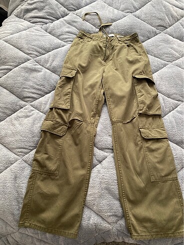Bershka kargo pantolon