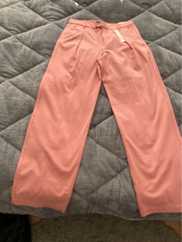 Bershka kumaş pantolon