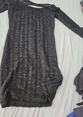 Uzun Kollu Pilili Siyah Gotik Elbise