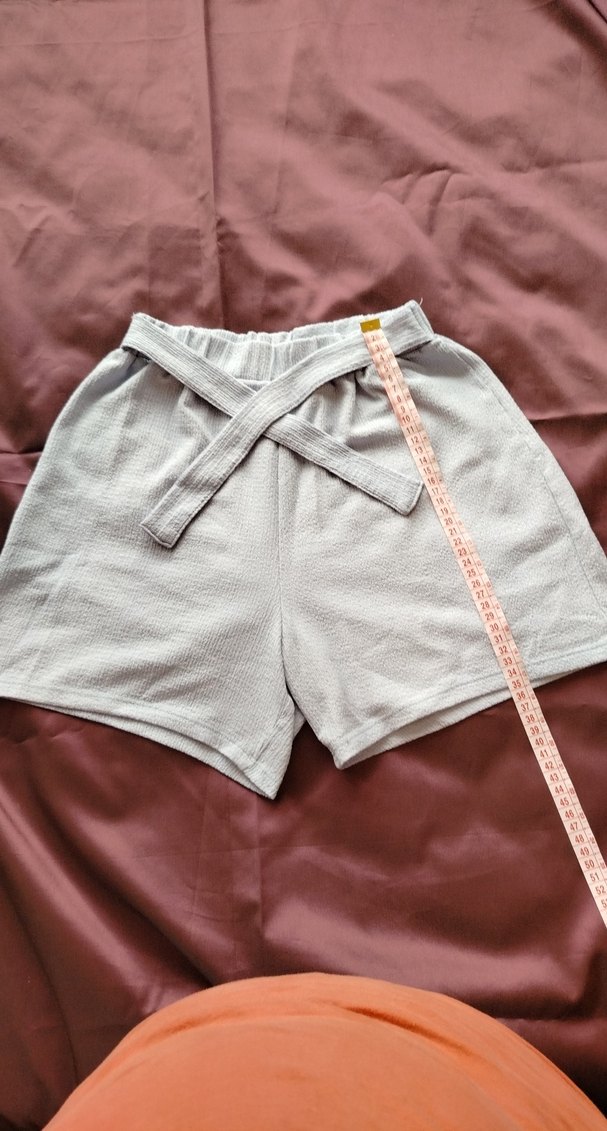 Gri Kemerli Şort - Görsel 2