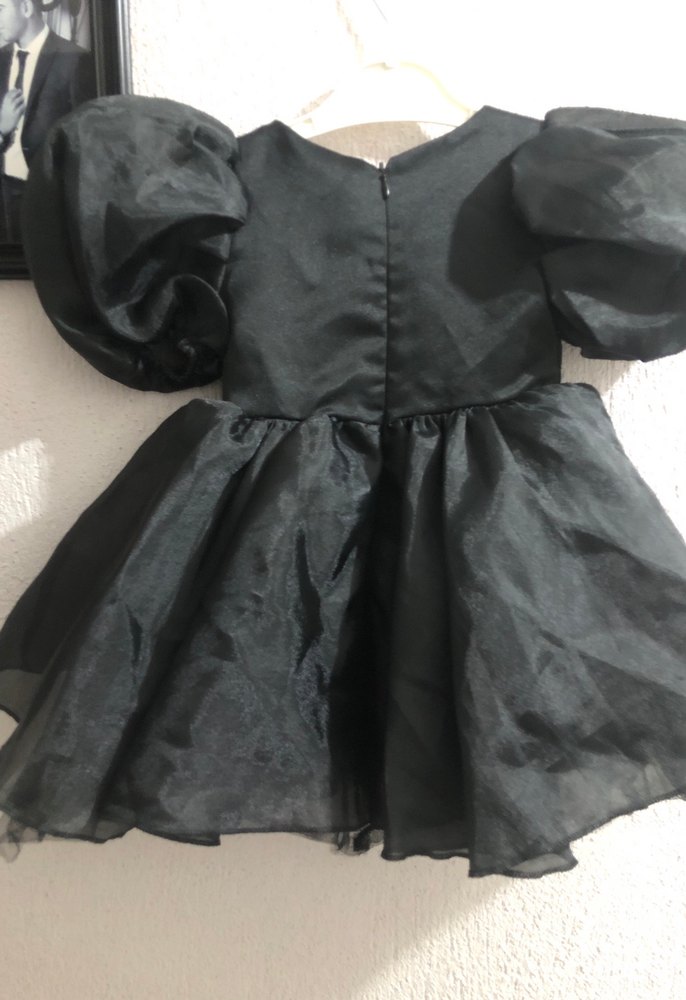 Siyah Kız Çocuk V Yaka Fırfırlı Elbise balon kollu - Görsel 5