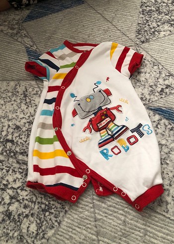 Renkli Nakışlı Kısa Kollu Bebek Tulumu - Görsel 7