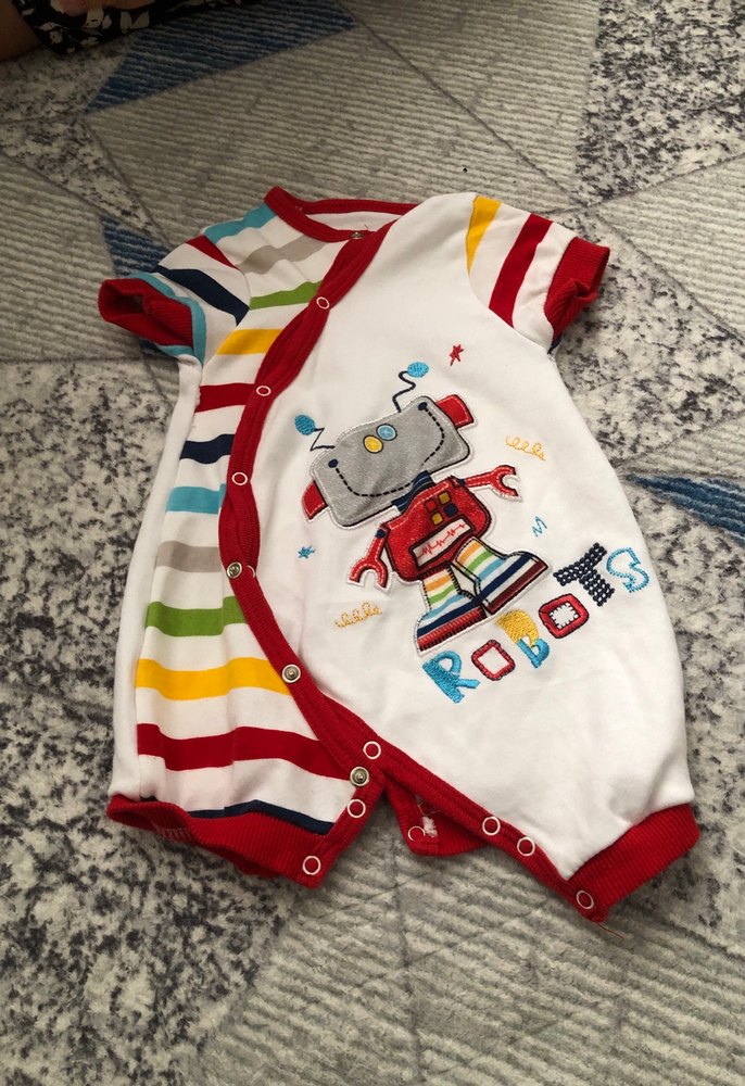 Renkli Nakışlı Kısa Kollu Bebek Tulumu - Görsel 5