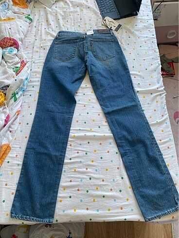 27 Beden Levi?s jean