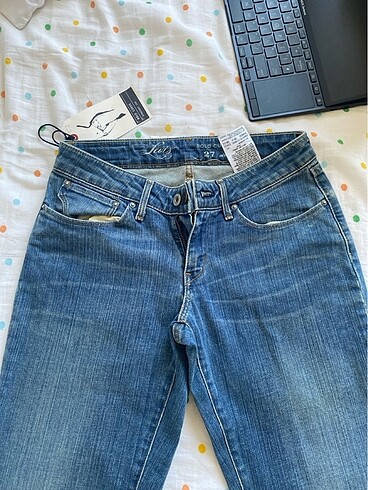 Levis Levi?s jean