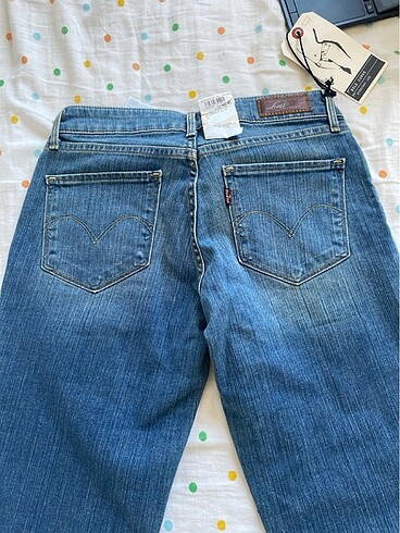 27 Beden mavi Renk Levi?s jean