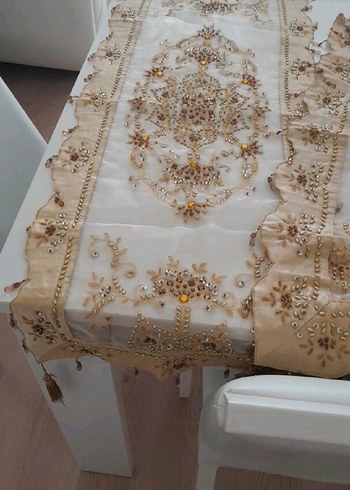 Nakışlı Bej Masa Örtüsü Seti - Görsel 5