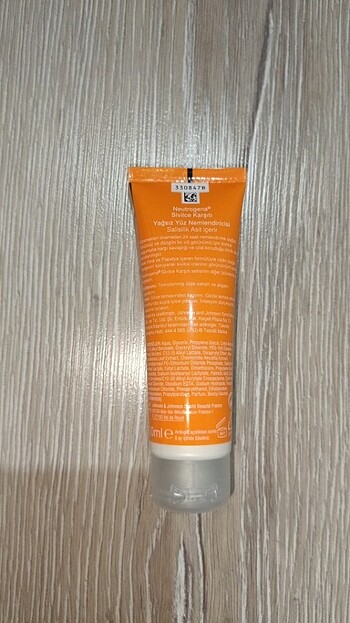 Beden Neutrogena sivilce kremi 50 ml