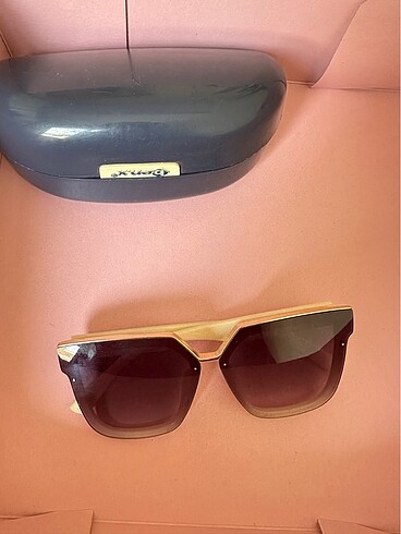 Kadın güneş gözlüğü - Görsel 2