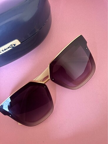 Kadın güneş gözlüğü - Görsel 3