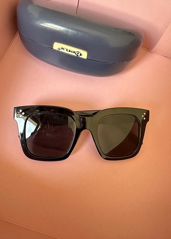 Siyah kadın gözlüğü - Görsel 2