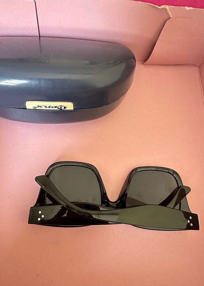 Siyah kadın gözlüğü - Görsel 4