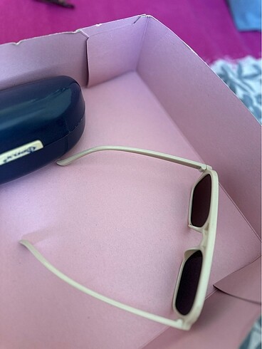 Krem güneş gözlüğü - Görsel 3