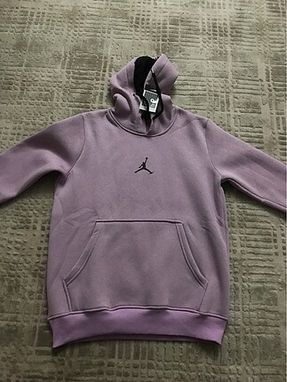 Lila Nike sweatshirt