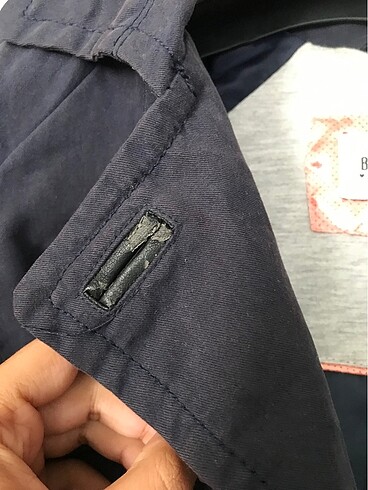 s Beden Bershka Trençkot