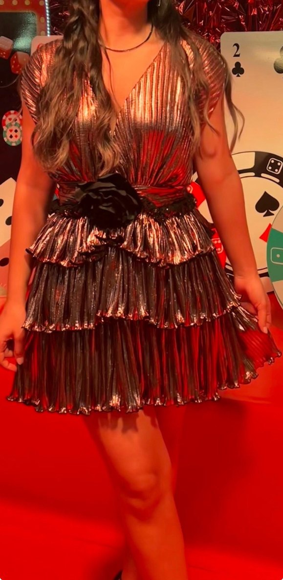 Nur karaata Pembe fırfırlı mini elbise - Görsel 4