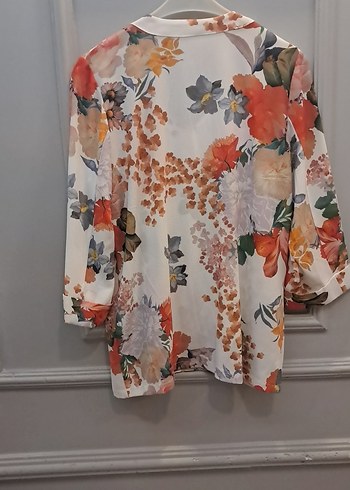 Çiçek Desenli V Yaka Uzun Kollu Mini Gömlekli takım - Görsel 12