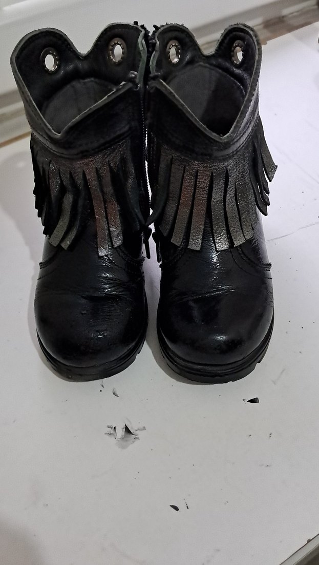 Kız Çocuk Siyah Deri Püsküllü Bot - Görsel 2