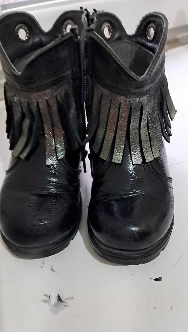 Kız Çocuk Siyah Deri Püsküllü Bot - Görsel 3