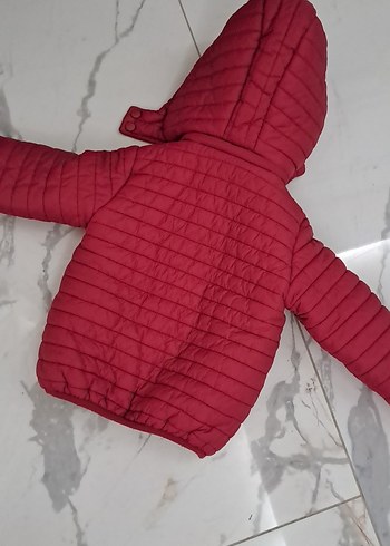 Kız Çocuk Kırmızı Kapüşonlu Fermuarlı Mont - Görsel 9