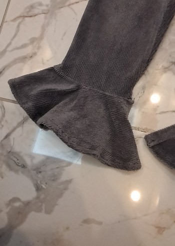 Gri Kız Çocuk Fırfırlı Rahat Tayt - Görsel 5