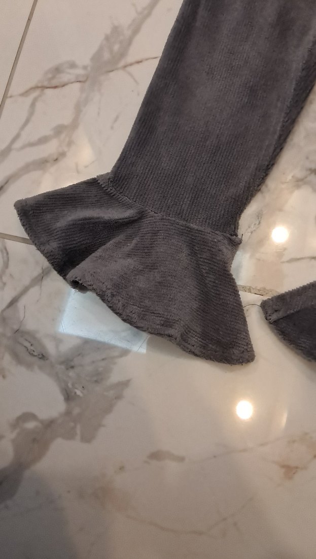 Gri Kız Çocuk Fırfırlı Rahat Tayt - Görsel 5