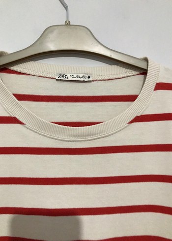 Zara Kırmızı Çizgili Kadın Kısa Kollu Tişört