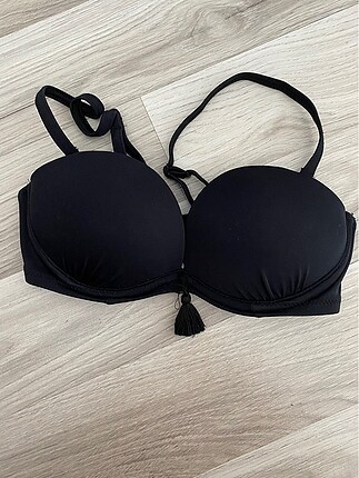 Bikini üstü