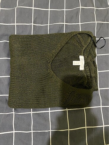 H&M Kazak