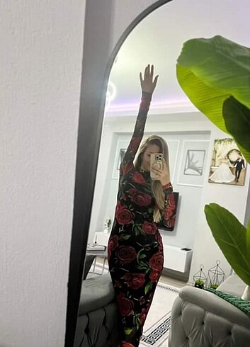 Trendyol & Milla Kırmızı elbise 