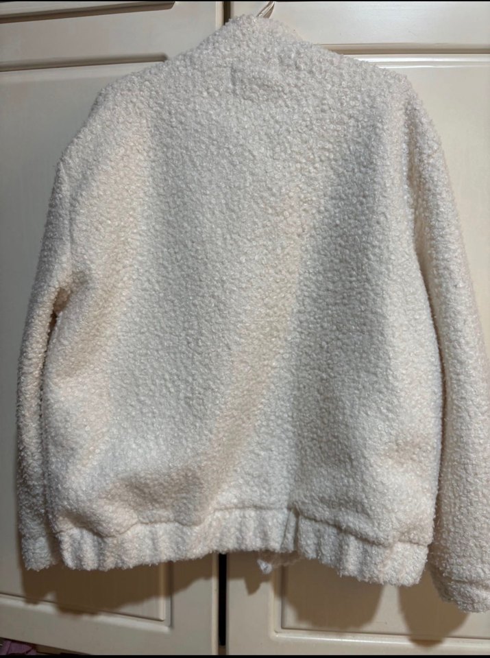 Düğmeli Beyaz Kadın Midi Ceket - Görsel 3