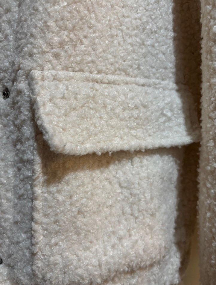 Düğmeli Beyaz Kadın Midi Ceket - Görsel 2