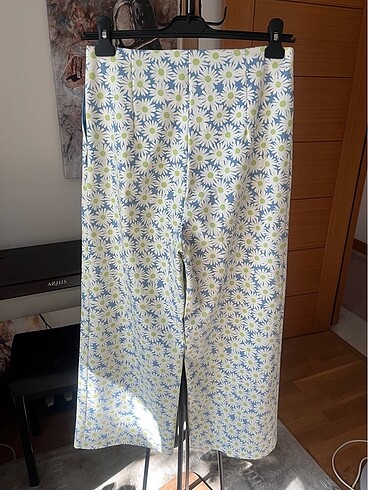 Mango Çiçek desenli pantolon