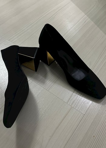 37 Beden ZARA Siyah Kadın blok Topuklu Ayakkabı