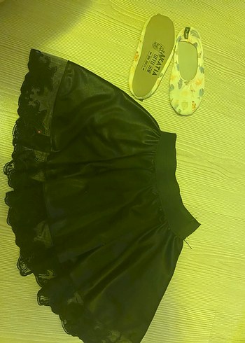 Kız Çocuk Siyah Fırfırlı Gotik Etek