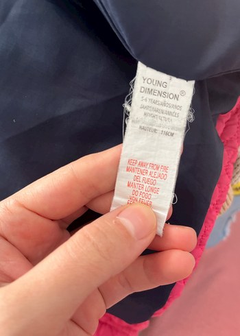 Düğmeli Pembe Kız Çocuk Yelek - Görsel 3