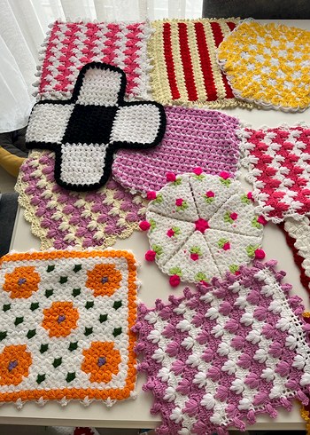 Çiçek ve Desenli Çok Renkli El Örgüsü Lifler - Görsel 2