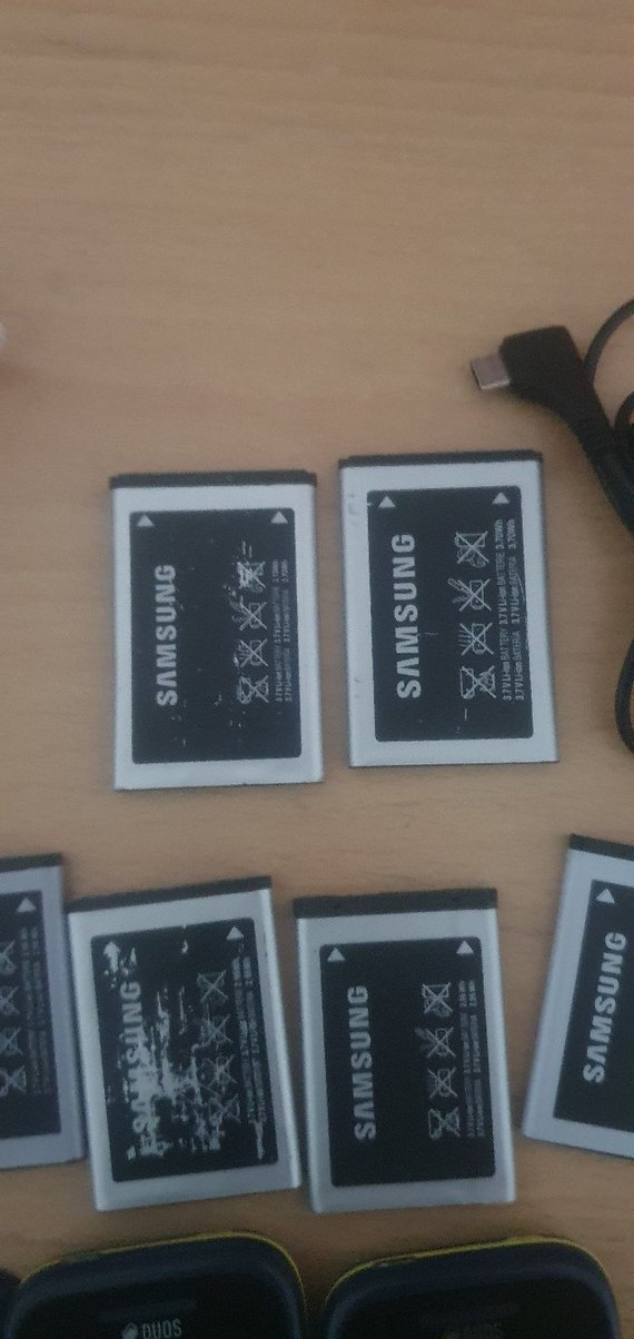 Samsung Klasik Telefon ve Aksesuarları - Görsel 3