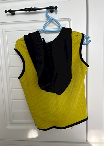 Erkek Çocuk  Kapüşonlu Düğmeli Yelek - Görsel 2