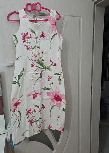 Siyah Kolsuz Midi Elbise - Görsel 5