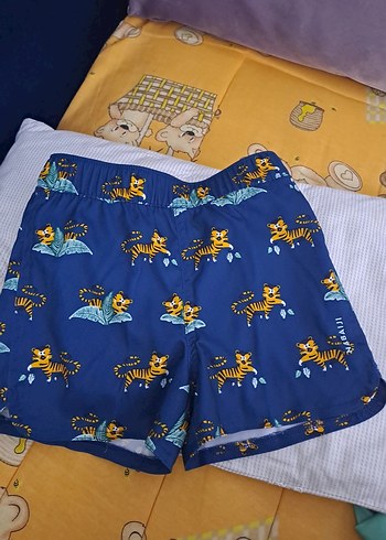 Erkek Çocuk Renkli Baskılı Şort - Görsel 2