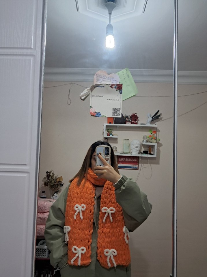 Turuncu Örgü Puffy Atkı - Görsel 2