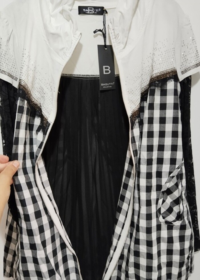 Desenli bluz - Görsel 4