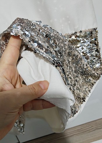 Kız Çocuk Beyaz Payetli Kolsuz Elbise - Görsel 3