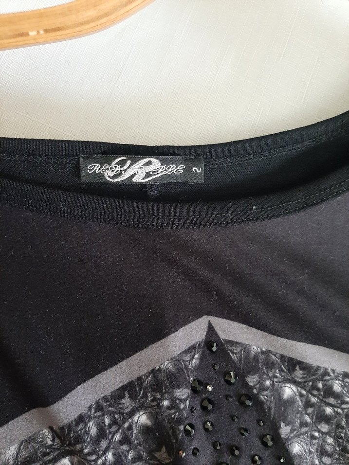 Siyah Gotik Desenli Kadın Bluz - Görsel 5