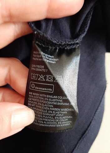 xs Beden H&M marka basic t-shirt 