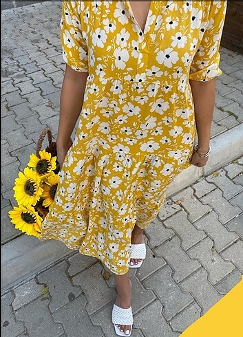 m Beden sarı Renk Sarı renk kolları lastikli çiçek desenli elbise 