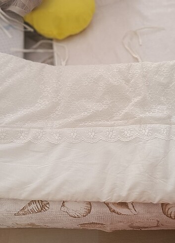 Beden Bebek Yatak Korumasi