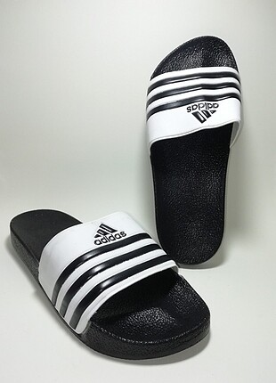 Adidas beyaz terlik